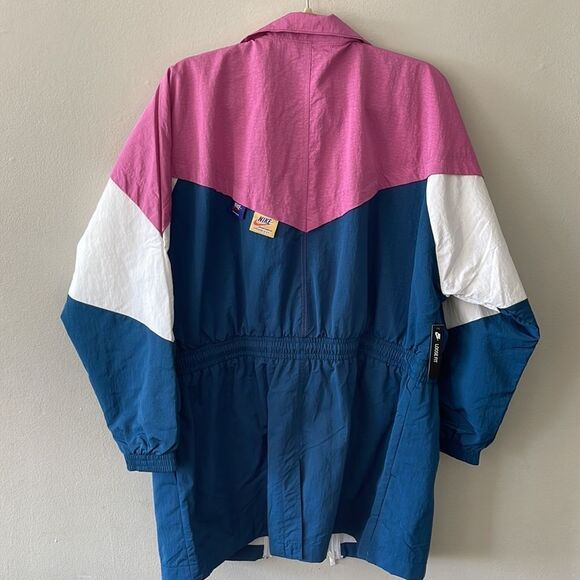 NWT Nike Icon Clash Track Jacket Women’s Medium Windbreaker Long Pink White Blue - Picture 10 of 12